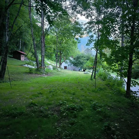 Skof's Roadside Retreat - Lägenhet